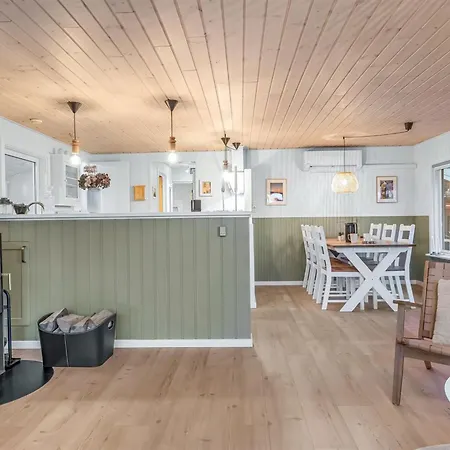 Felicia - From The Sea By Interhome Holiday home Hals